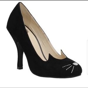 T.U.K. Black Kitty Shoes Sz 10 (from Modcloth)